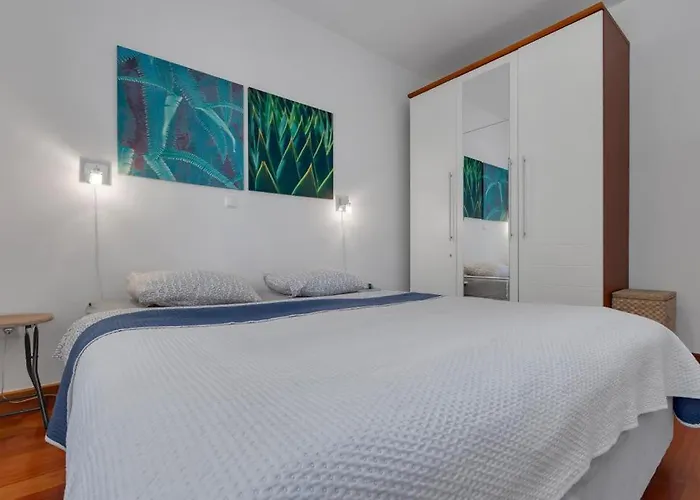 Tamaris * מאקרסקה